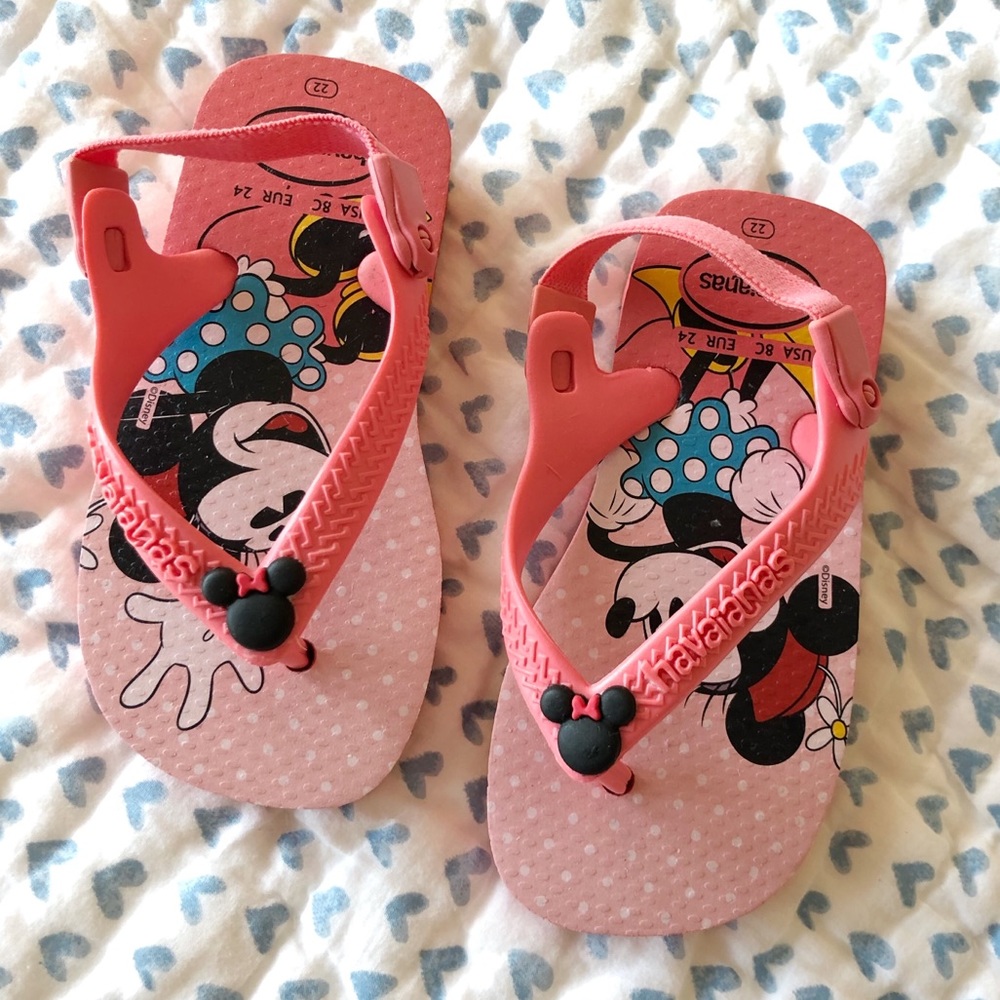 NWOT Havaianas flip flops